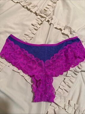 VS/Pink panties